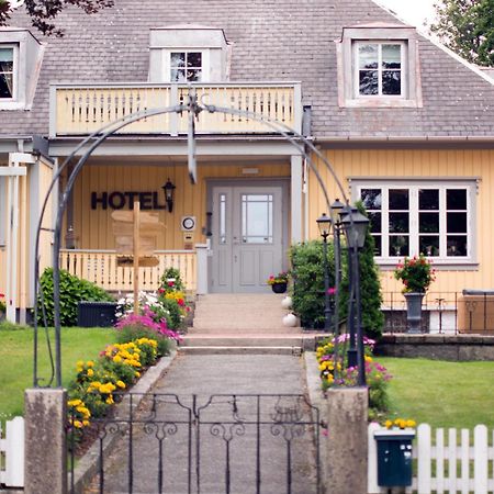 Hotel Tanum Gestgifveri Танумшеде Екстериор снимка